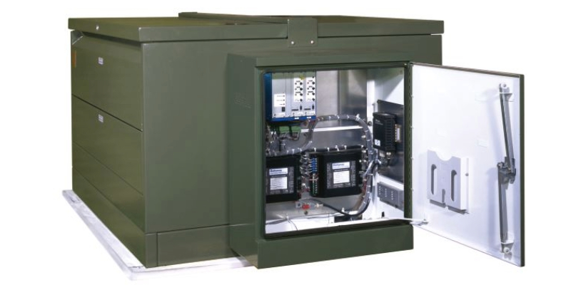 green pad-mounted underground distribution switchgear