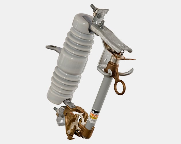 Type X S Fuse Cutout for outdoor distribution 4 point 16 k V through 25 k V fuse cutout, type xs fuse, protection to overhead distribution systems